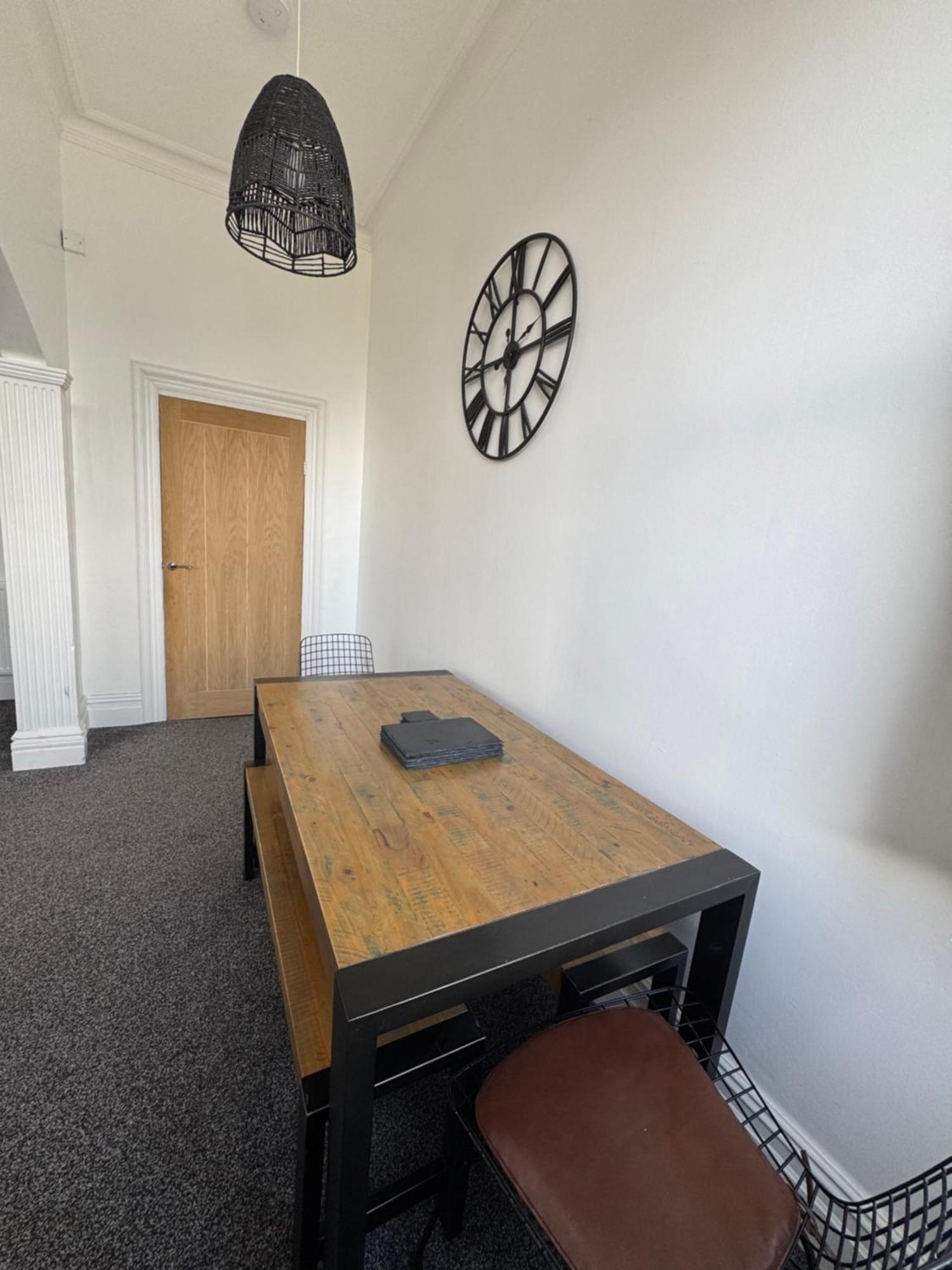 Spacious Victorian Birkdale Apartment With Garden Southport Zewnętrze zdjęcie